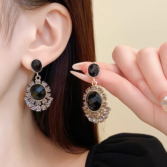Elegant Ladies Fashion Dangling Earrings