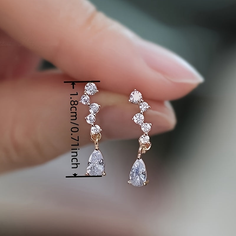 Stylish Everyday Minimalist Pendant Earrings