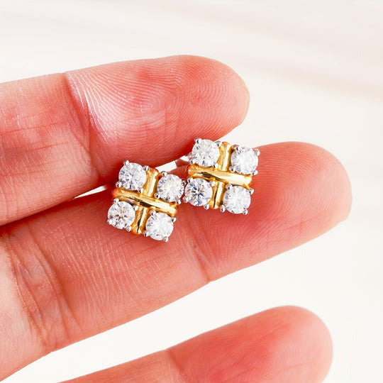 Elegant and Luxurious Moissanite Earrings