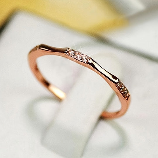 Elegant Simple Style Women's Fine Ring