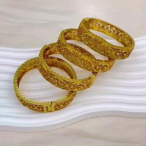24K Gold Plated Hollow Leaf Bangle Set
