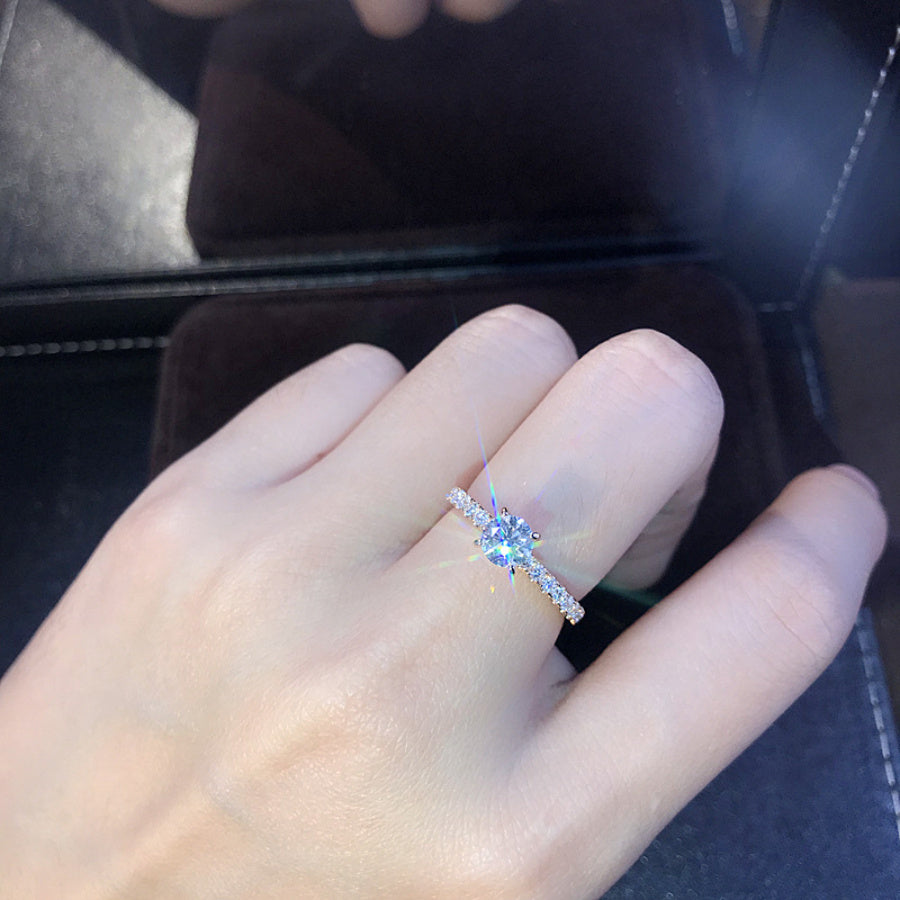 Fashionable Simple Inlaid Decorative Ring