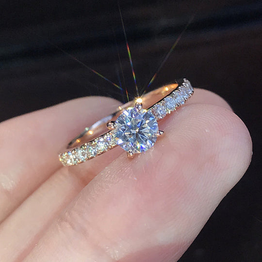 Fashionable Simple Inlaid Decorative Ring