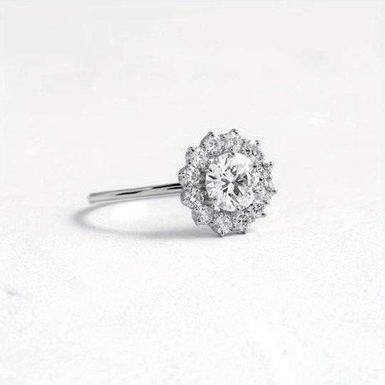 Stylish And Timeless Zirconia Ring