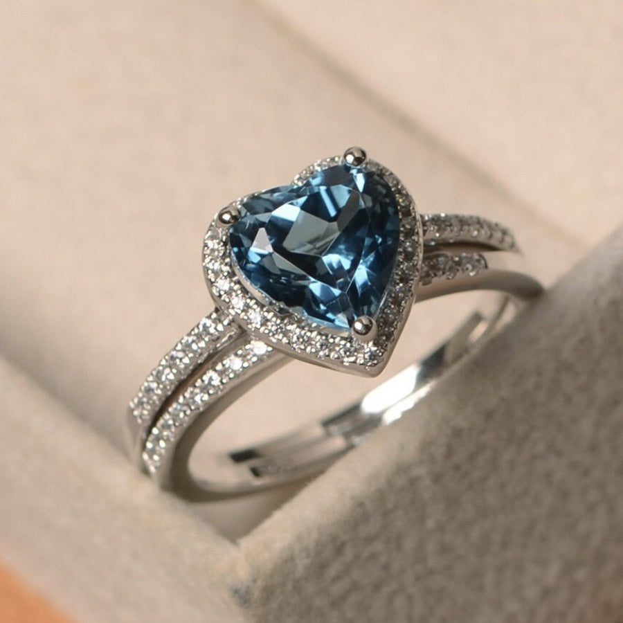 Stylish Classic Heart Ring Set