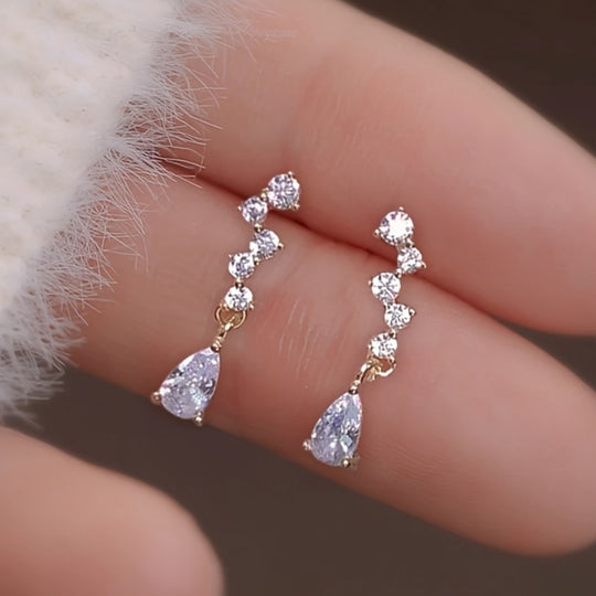 Stylish Everyday Minimalist Pendant Earrings