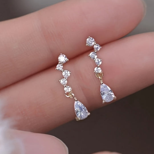 Stylish Everyday Minimalist Pendant Earrings