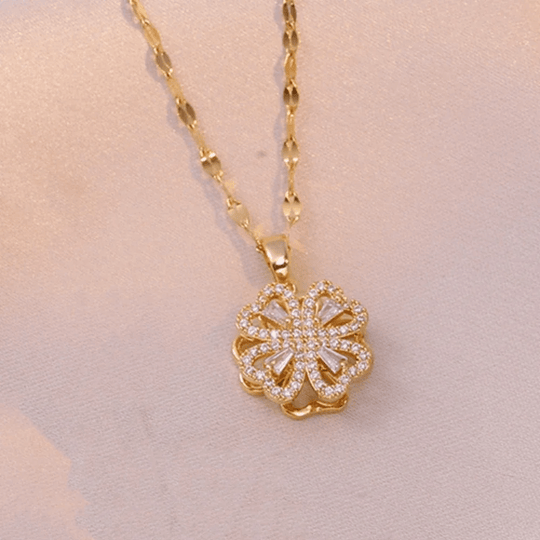 Rotatable Green Clover Pendant Necklace