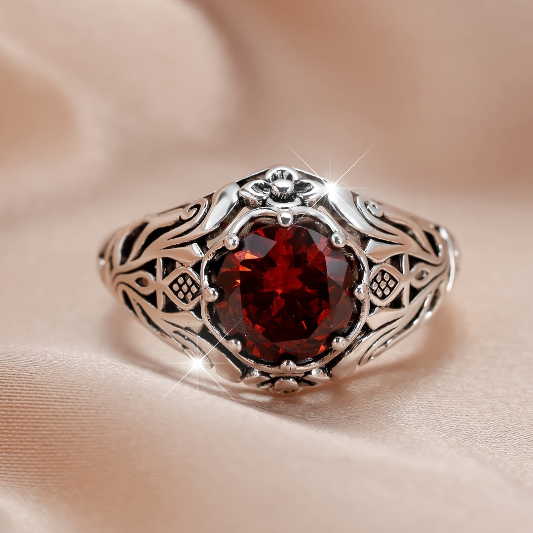Elegant Vintage Style Red Zirconia Ring
