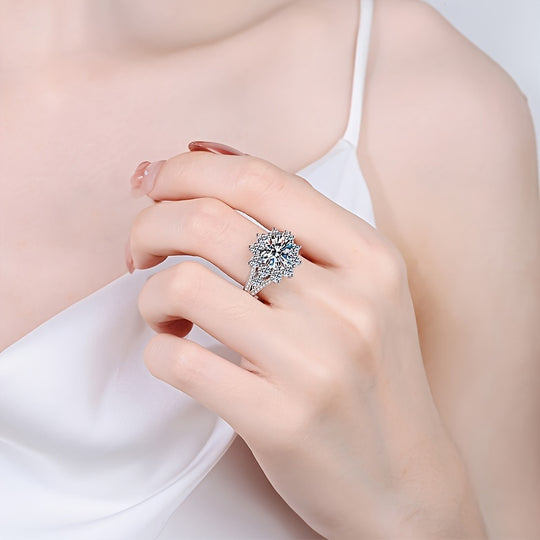 Elegant Moissanite Silver Ring