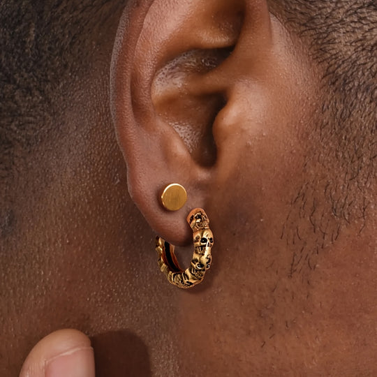 Fashionable Gothic Skull Hoop Earrings