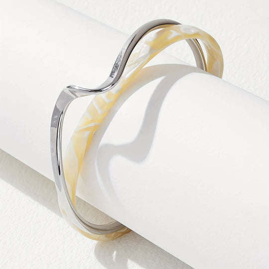 Golden Minimalist Wave Shape Cuff Bangle