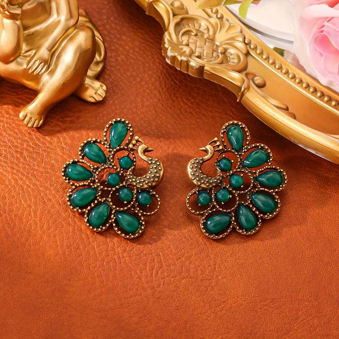 Vintage Elegant Peacock Stud Earrings