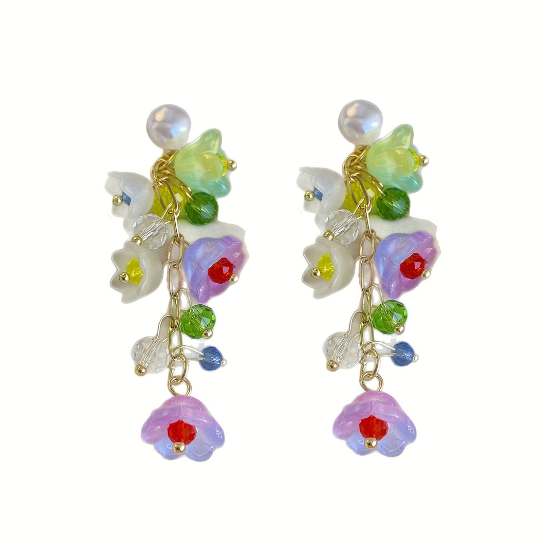 Pair of Elegant Floral Tassel Earrings