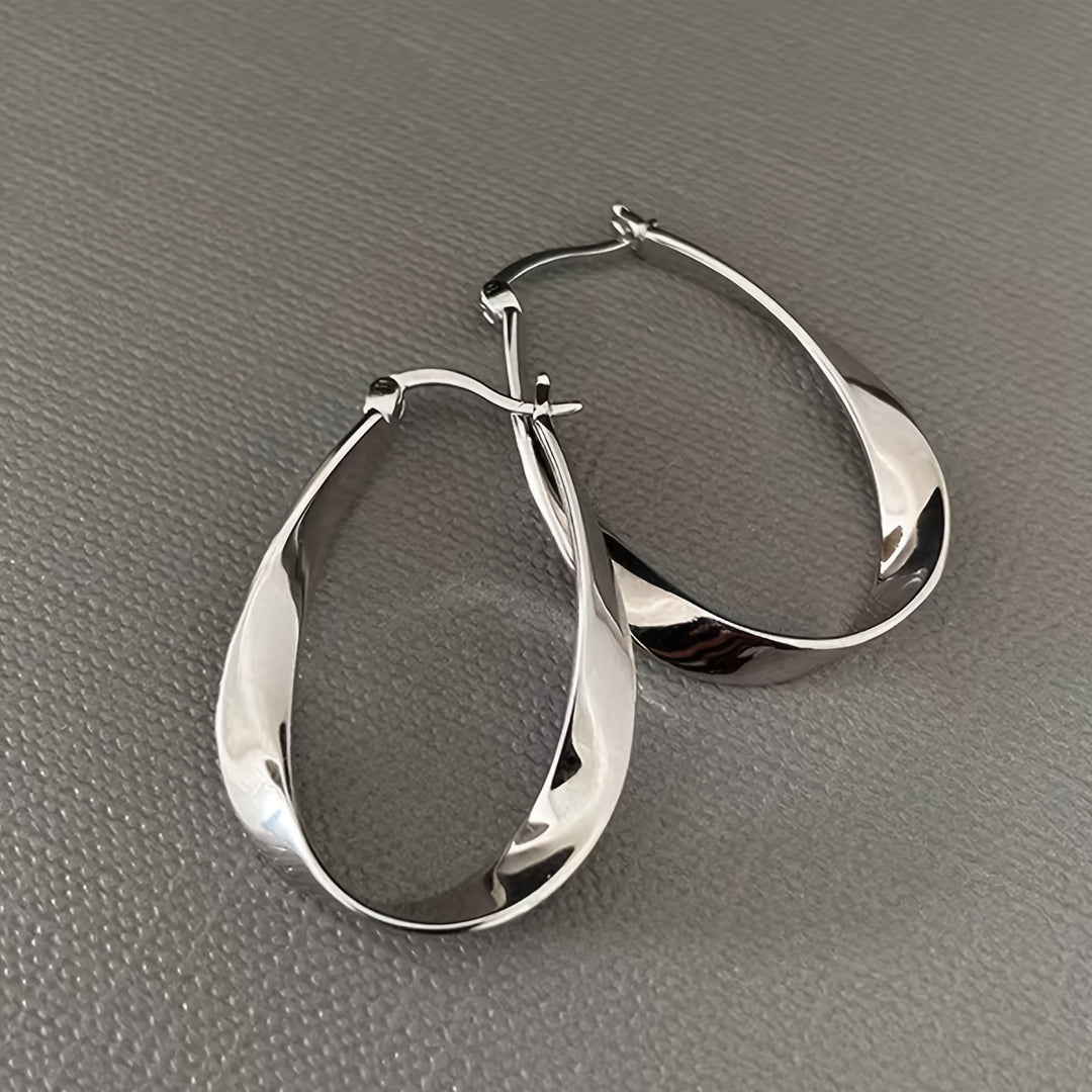 Fashionable Circular Earrings