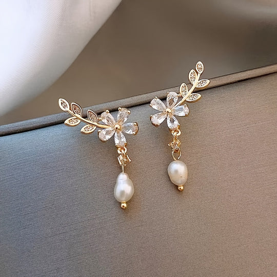 Exquisite Pearl Flower Leaf Drop Earrings