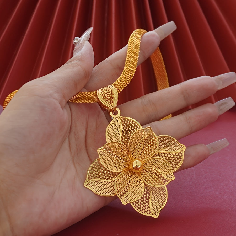 Luxury Flower Pendant Necklace & Earrings Set