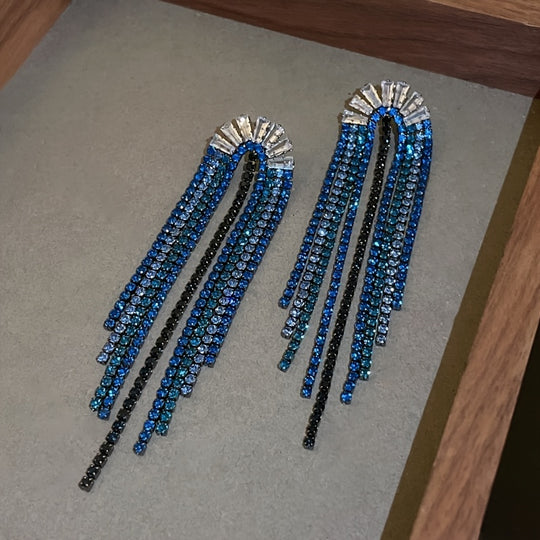 Luxurious & Elegant U-shaped Tassel Earrings