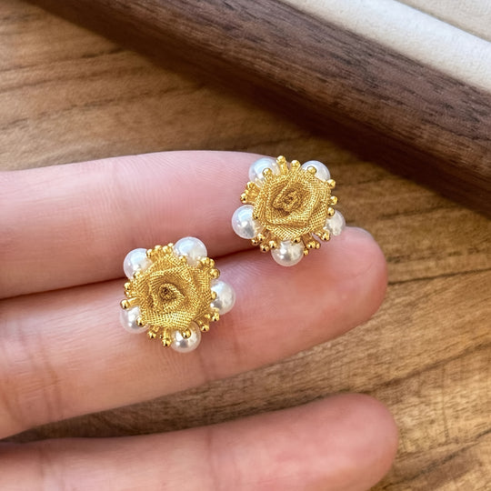 Elegant Floral Imitation Pearl-like Earrings
