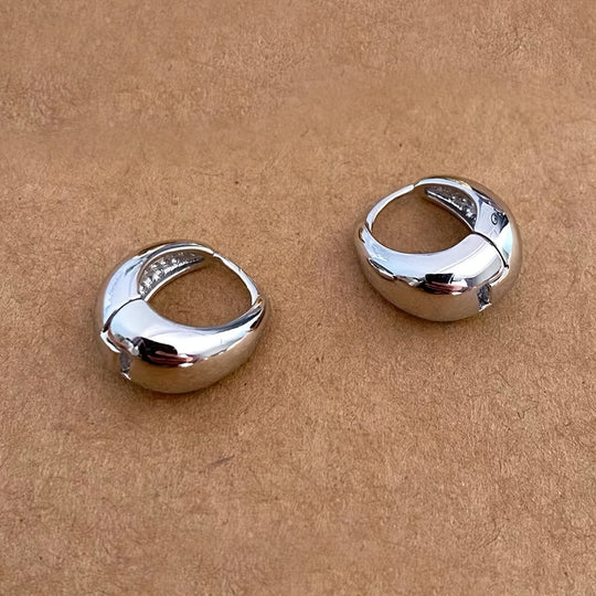 Minimalist Chunky Hoop Earrings