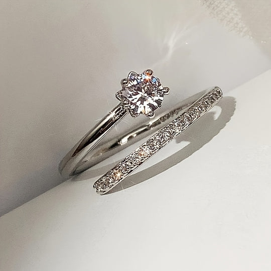 Timeless Five-Claw Zirconia Fashion Ring