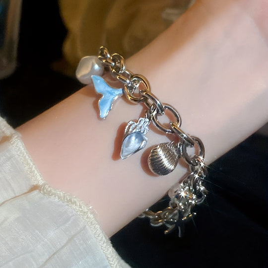 Elegant Ocean-Inspired Golden-Tone Charm Bracelet