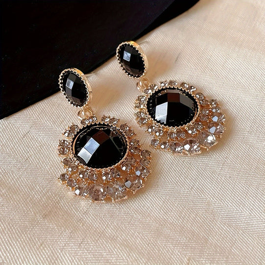 Elegant Ladies Fashion Dangling Earrings