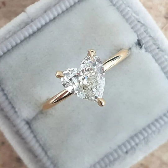 Minimalist Heart Ring