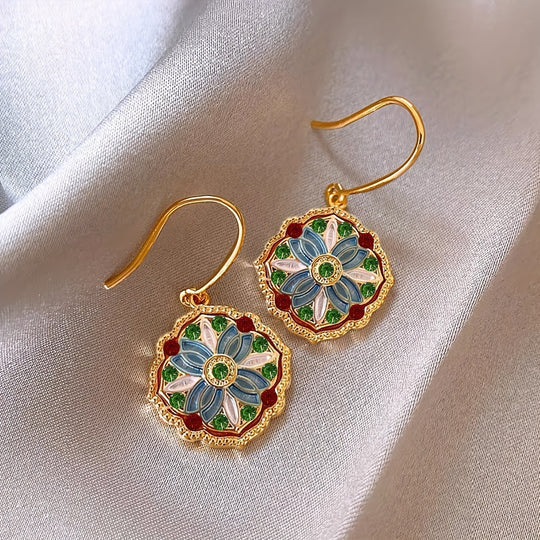 Pair Elegant Floral Earrings