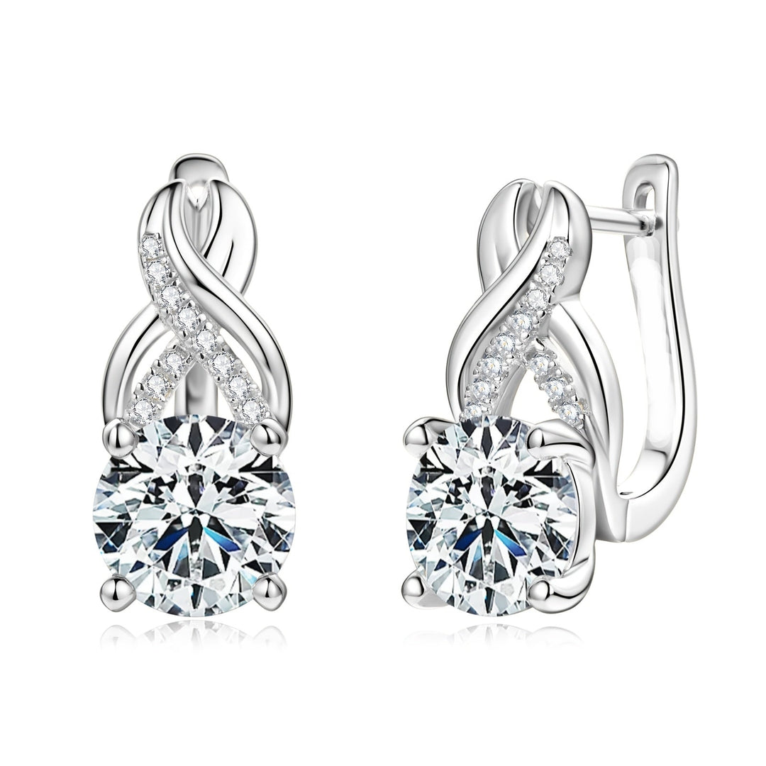 Round Silvery 8mm Moissanite Earrings