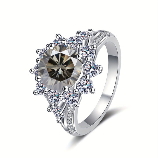 Elegant Moissanite Silver Ring
