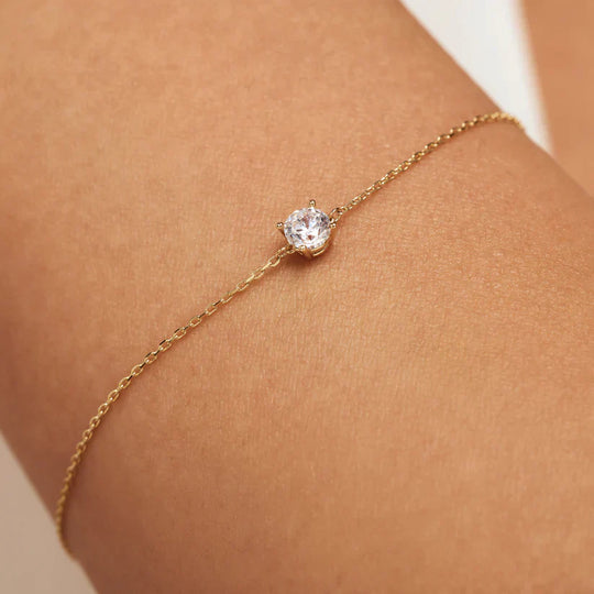 Cléa Moissanite Stone Bracelet