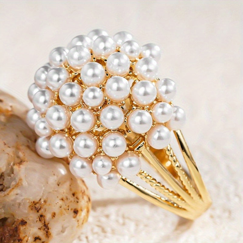 Elegant Fashion Inlaid Pearl Ring