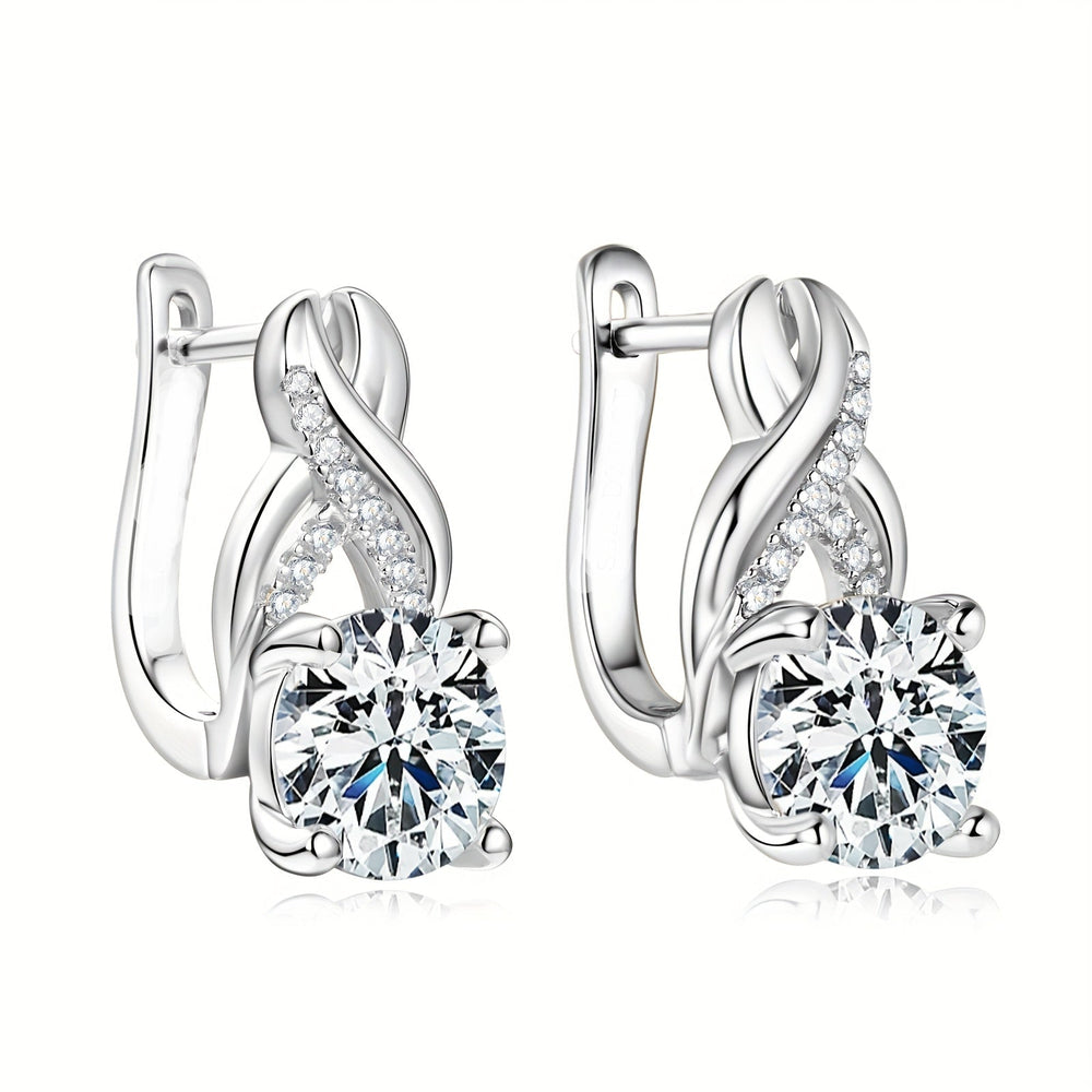 Round Silvery 8mm Moissanite Earrings