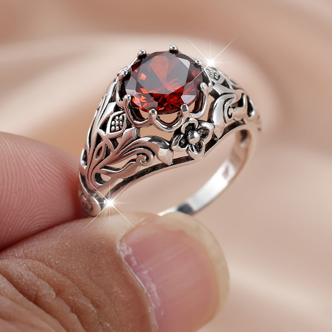 Elegant Vintage Style Red Zirconia Ring