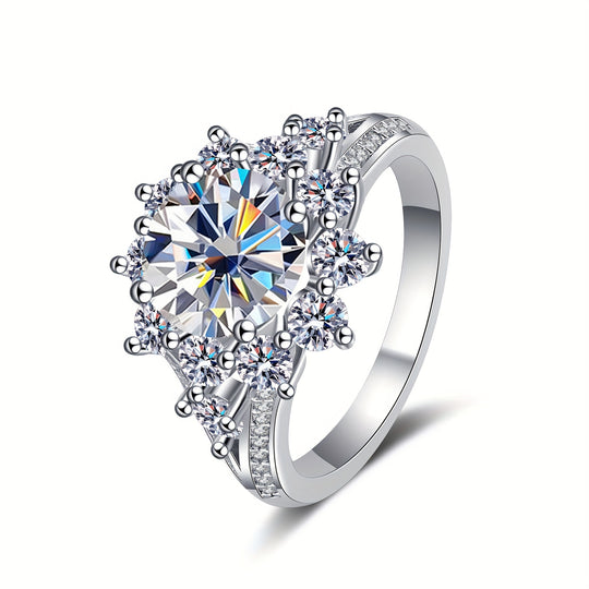 Elegant Moissanite Silver Ring
