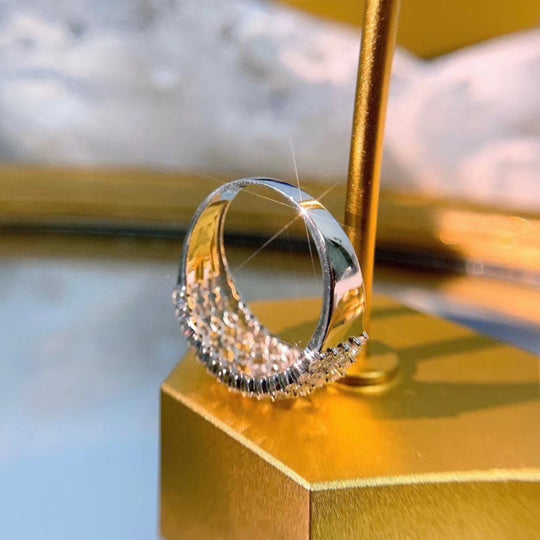 Elegant Zirconia Ring
