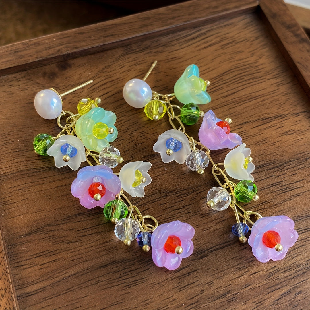 Pair of Elegant Floral Tassel Earrings