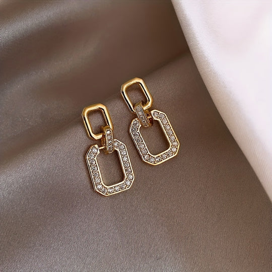 Dangle Earrings with Sparkling Rhinestones