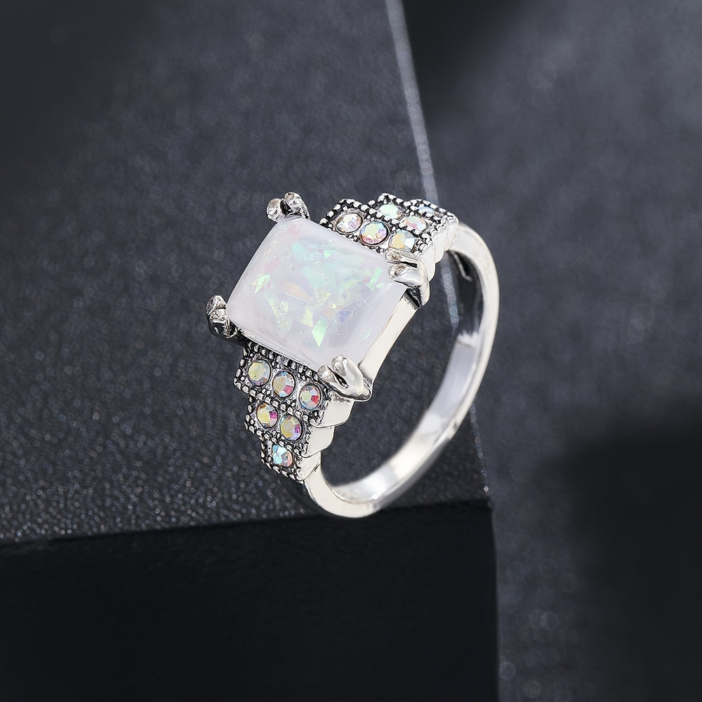 Vintage Classic Inlaid Gem Ring