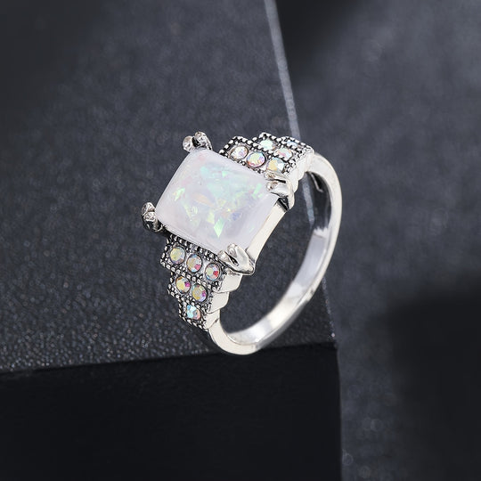 Vintage Classic Inlaid Gem Ring