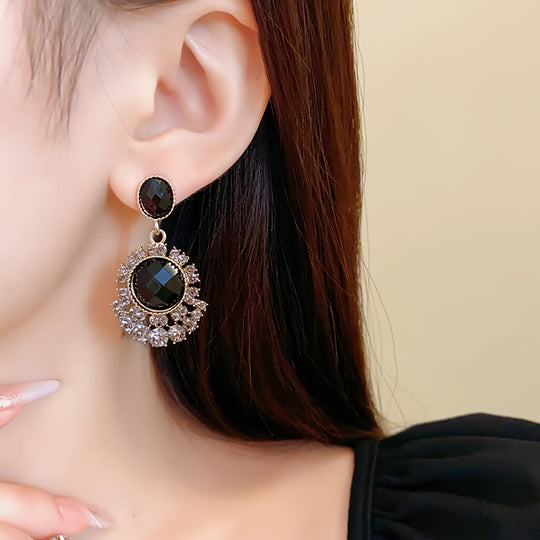 Elegant Ladies Fashion Dangling Earrings