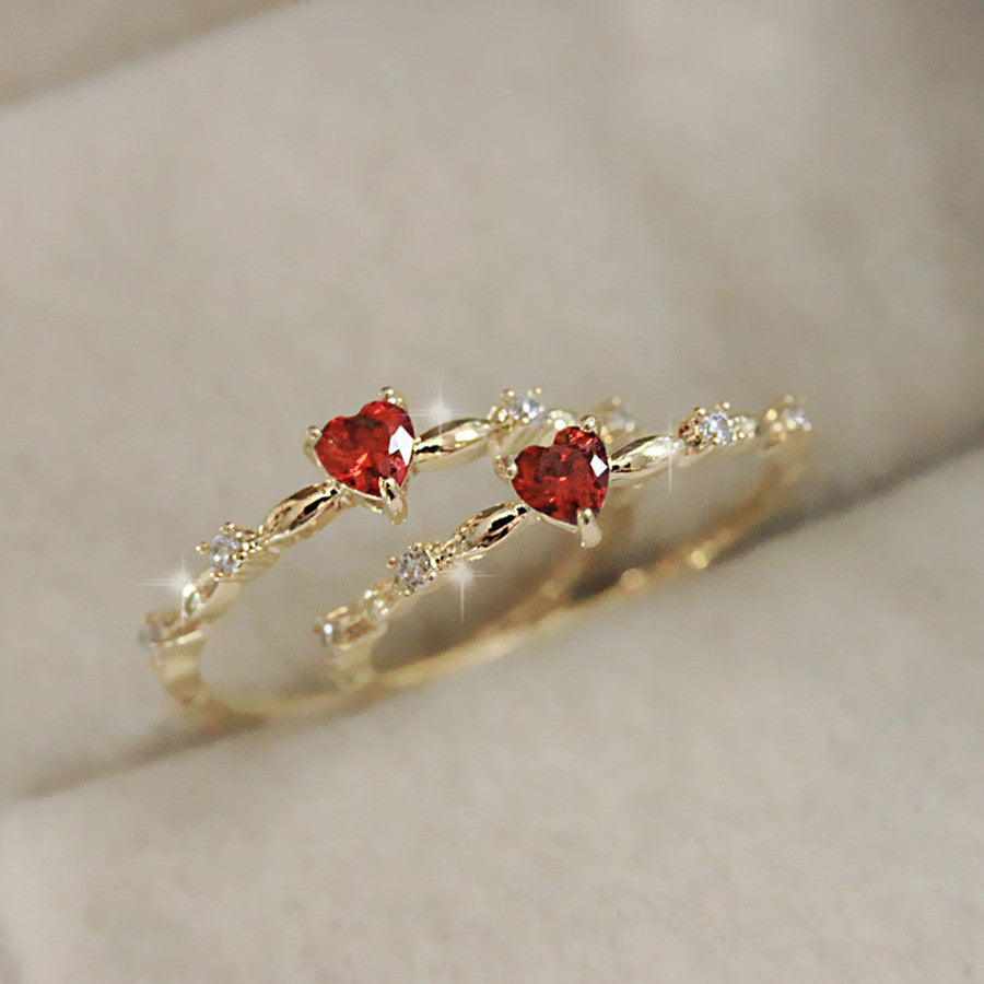 Stylish & Simple Heart Ring