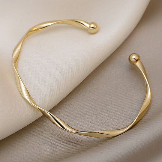 Simple Style Geometric Twisted Bangle