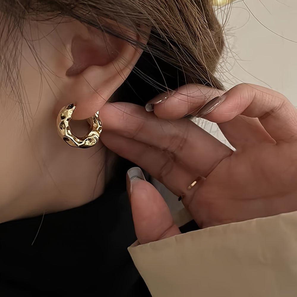 Trendy Wavy Hoop Earrings