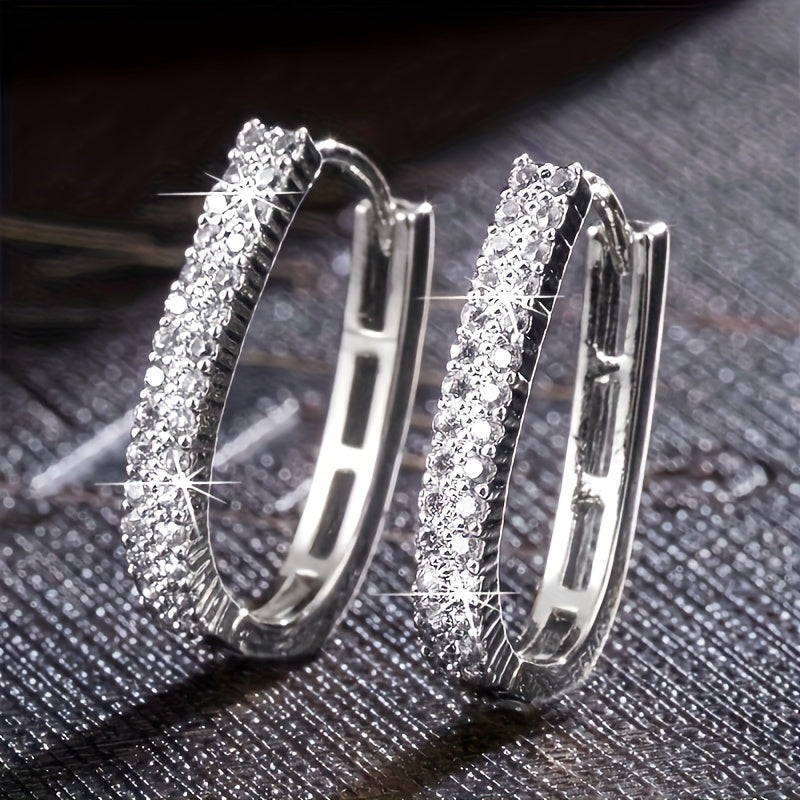 Delicate Circular Zirconia Fashion Earrings