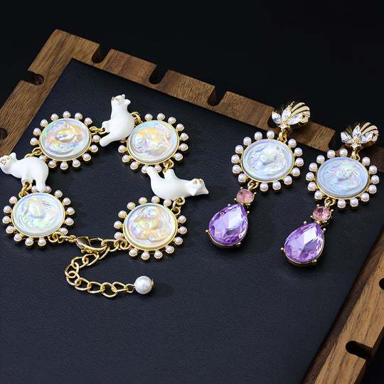 Exquisite Vintage Face Teardrop Earrings