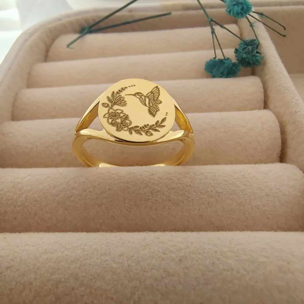 Vintage Gold Hummingbird Seal Ring